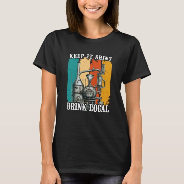 Stöder din lokala Moonshine-Behålla med Shiny Redn T Shirt (Framsida)