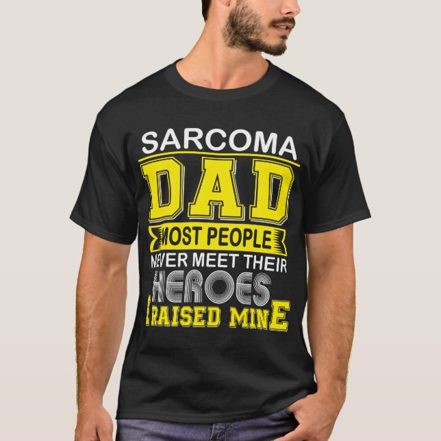 Stolp Sarcoma Pappa Uppfostrad Min T Shirt (Framsida)
