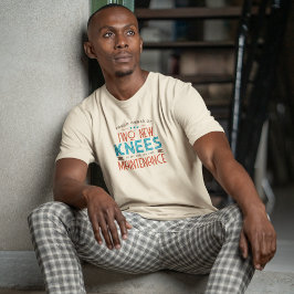 stolt ägare till två nya Knees T Shirt