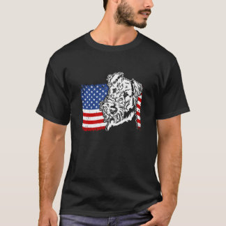 Stolt Airedale Terrier Amerikansk USA Flagga Patri T Shirt