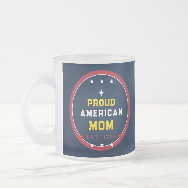 Stolt amerikansk mamma 4 juli frostad glasmugg (Vänster)
