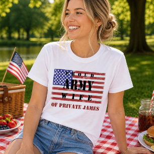 Stolt Armé-Hustru Tröja Patriotisk Flagga T-shirt