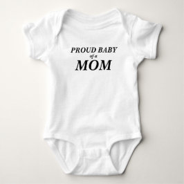 Stolt baby av en mammabodysuit tröja
