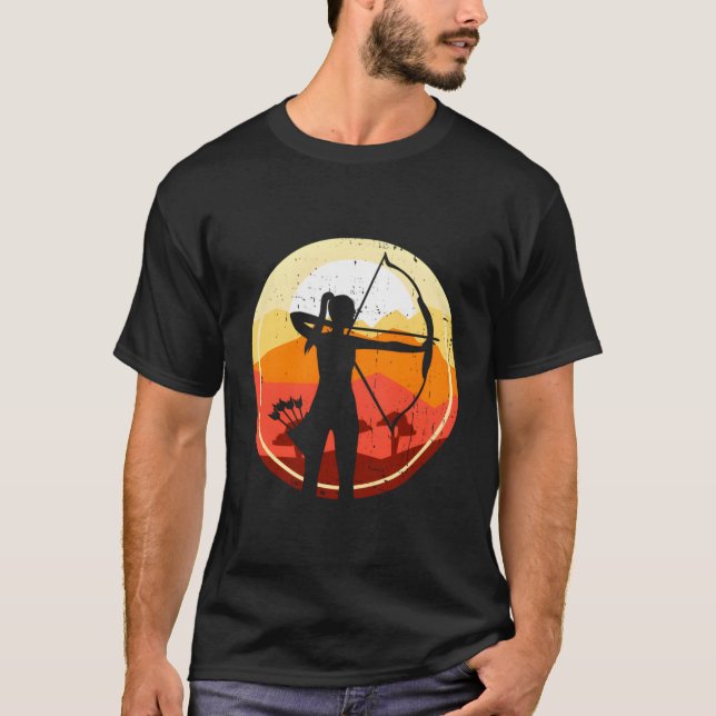 Stolt Bågskytte Idrottsflicka Present T Shirt (Framsida)