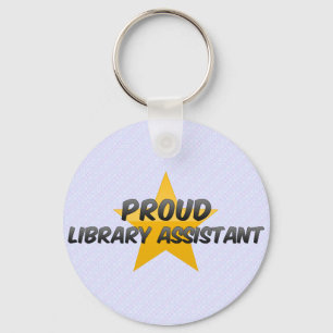 Stolt bibliotekassistent nyckelring