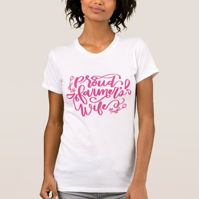 Stolt Bondhustru T Shirt (Framsida)