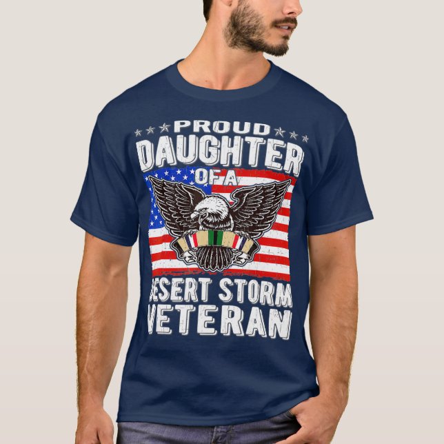 stolt dotter till Desert Storm Veteran Persian T Shirt (Framsida)