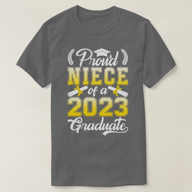 stolt dotter till en klass av 2023 Student 2 T Shirt (Design framsida)