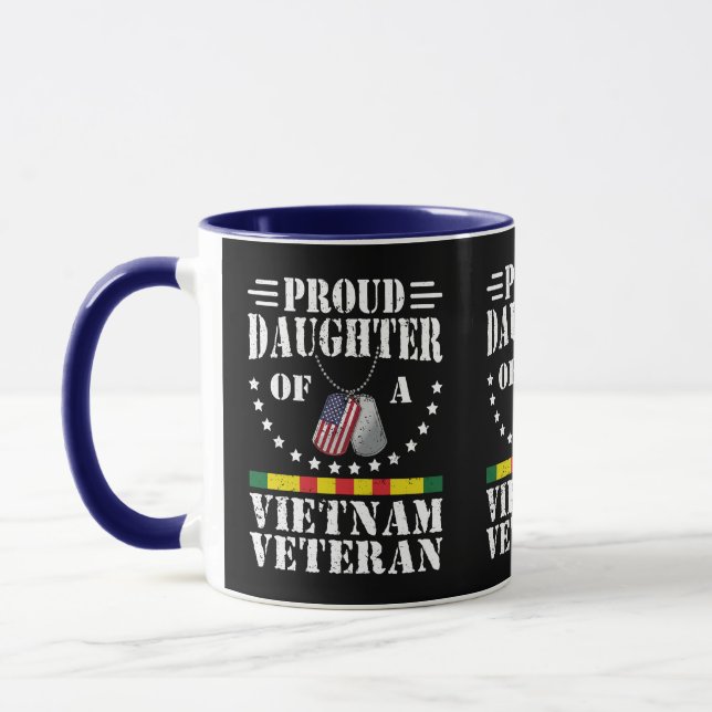 Stolt Dotter Till En Vietnamveteran Patriotisk Pre Mugg (Vänster)