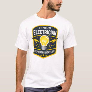 Stolt elektriker som håller lamporna tända skjorta t shirt