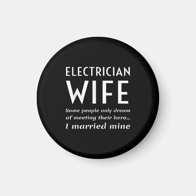 stolt elektrisk hustru till en elproducent magnet (Framsidan)