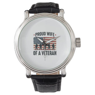 Stolt fru till en veteran patriotisk skjortdesign armbandsur