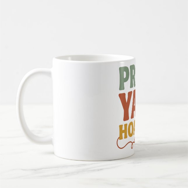 Stolt garnsamlares roliga stickning  kaffemugg (Vänster)