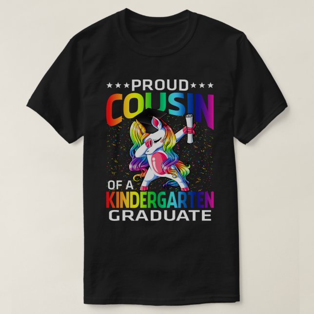 stolt kusin till en Kindergarten Student Unicorn T Shirt (Design framsida)
