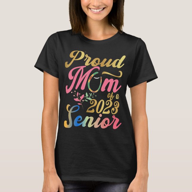 stolt Mamma av 2023 års ledande Studenten T Shirt (Framsida)