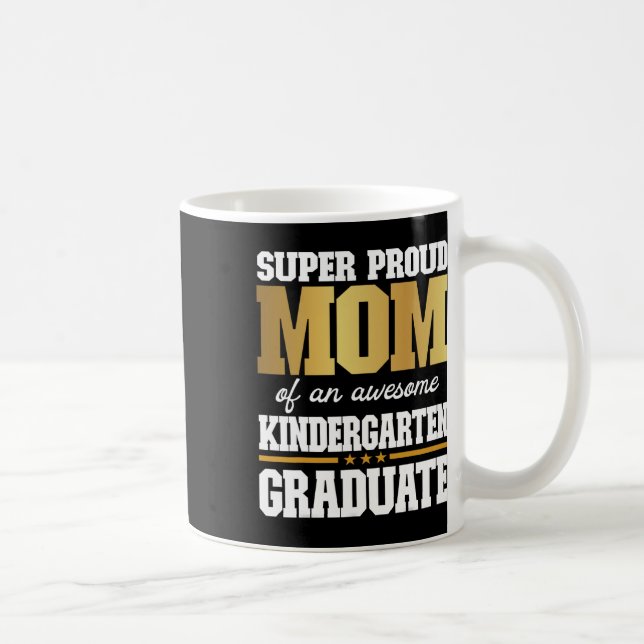 stolt Mamma av Fantastisk Kindergarten Student 202 Kaffemugg (Höger)