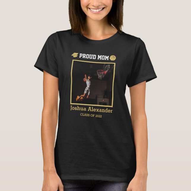 Stolt mamma Basketspelare Foto examen  T Shirt (Framsida)