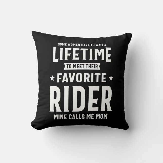 stolt Mamma i en Fantastisk Rider Player Kudde (Framsida)