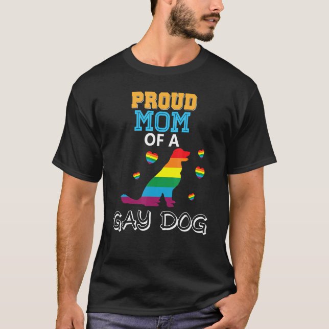 stolt Mamma i Pridet Gay Hund LGBt Rainbow T Shirt (Framsida)