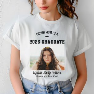 Stolt mamma Senior Anpassat år Examensfoto Förälde T Shirt