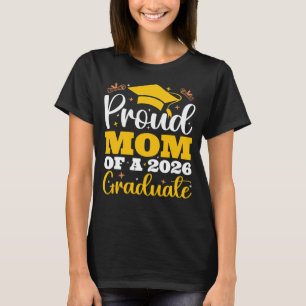 Stolt mamma till en personlig examen 2026 t shirt