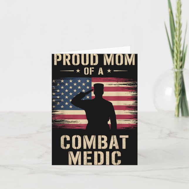 Stolt mamma till en stridsläkare Veterans Day Mamm Kort (Framsida)