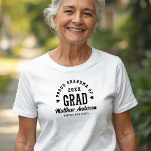 Stolt mormor Examen Varsity Typografi Utexaminerad T Shirt