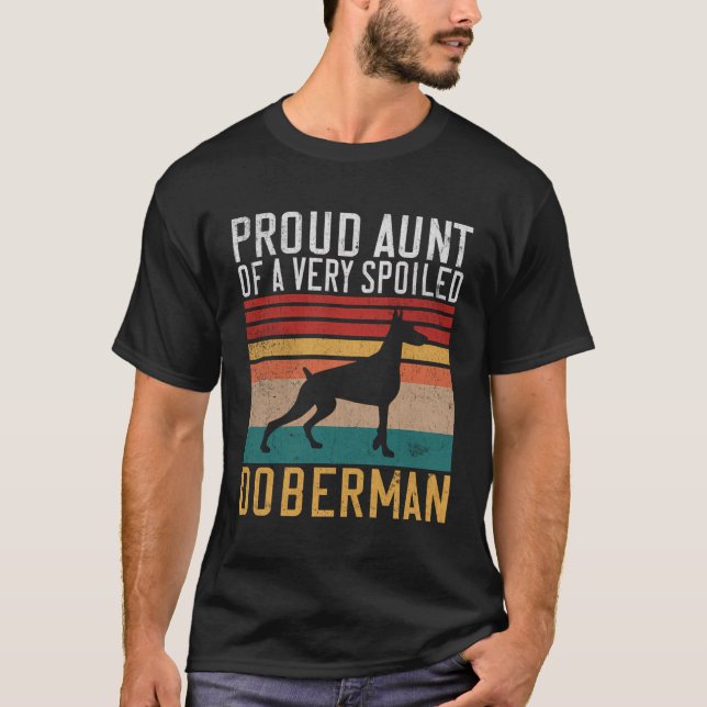 stolt Moster över en mycket förstörd Doberman Most T Shirt (Framsida)