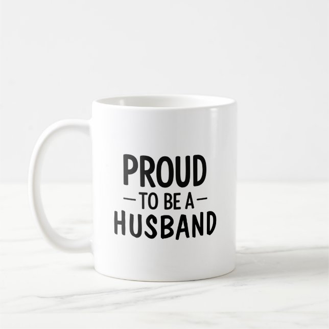 Stolt över att vara en make Minimalistisk typograf Kaffemugg (Vänster)