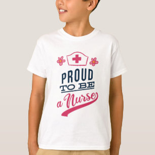 Stolt över att vara en sjuksköterska t shirt