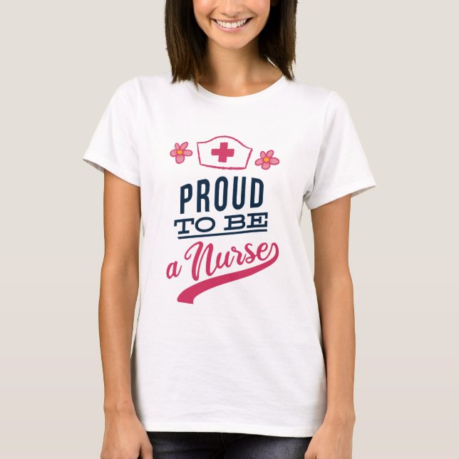 Stolt över att vara sjuksköterska t shirt (Framsida)