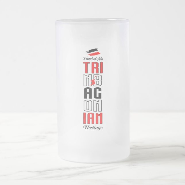 stolt över mitt Trinbagoniska kulturarv, frosted M Frostat Ölglas (Center)