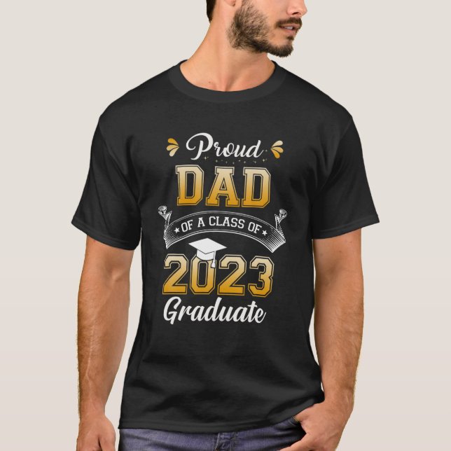 stolt Pappa av 2023 års Student pappa Senior T Shirt (Framsida)