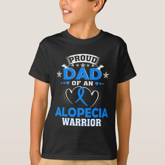 STOLT PAPPA AV EN ALOPECISK GARRIOR T SHIRT (Framsida)