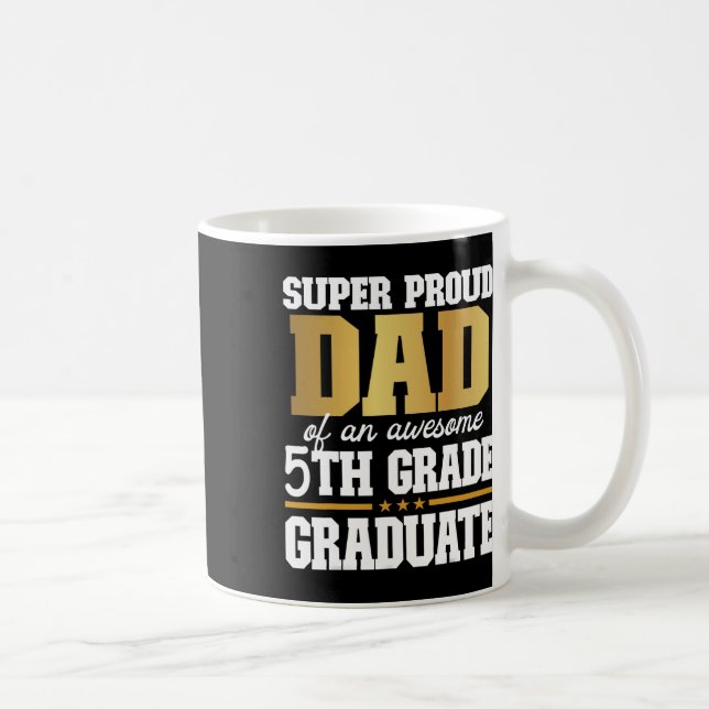 stolt Pappa av Fantastisk 5:e Klass Student 2024 2 Kaffemugg (Höger)