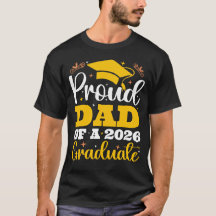 Stolt Pappa Till En Personlig Examenspresent 2026