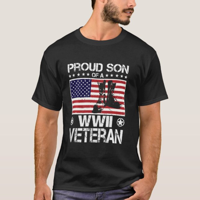 stolt son till Wwii Veteran US Flagga Boots Vetera T Shirt (Framsida)