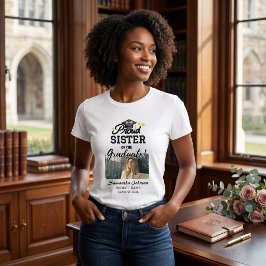 Stolt syster till den utexaminerade anpassad bild  t shirt