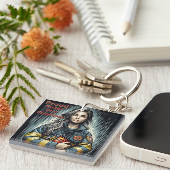 stolt syster till en brandsläckare (Högra Framsidan)