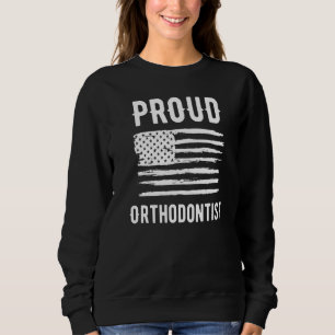 Stolt tandreglerare yrke amerikansk flagga utmärke t shirt