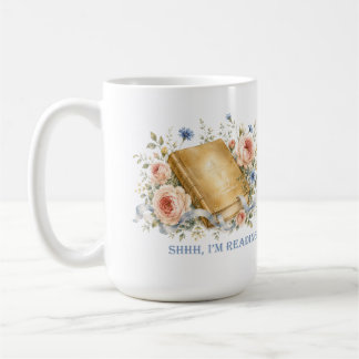 Stolthet och fördom Shhh jag läser bokälskare Kaffemugg