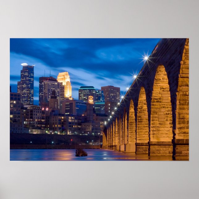 Stone Arch Bridge Minneapolis Skyline poster (Framsidan)