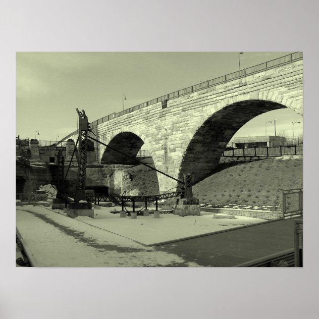 Stone Arch Bridge Poster (Framsidan)