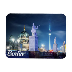 Stone bridge nära Berlins katedral i Tyskland Magnet