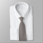 Stone Grått Gömt Initialer Solid Färg Neck Tie Slips<br><div class="desc">Stone Grått Gömt Initialer Solid Färg. För bröllop eller daglig använda,  med initialer gömt på baksidan som du enkelt kan anpassa eller ta bort om det inte behövs. Kan ändras till valfri färg via alternativet Anpassa ytterligare,  eller meddela mig om du behöver hjälp med detta.</div>