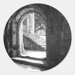 Stone Trappor i Fontän Abbey Runt Klistermärke