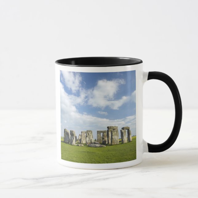 Stonehenge (cirka 2500 f.Kr.), UNESCO Världs Mugg (Höger)