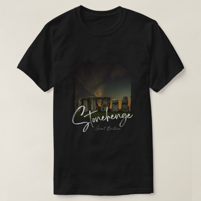 Stonehenge England Souvenir - Stonehenge at Nigh L T Shirt (Design framsida)