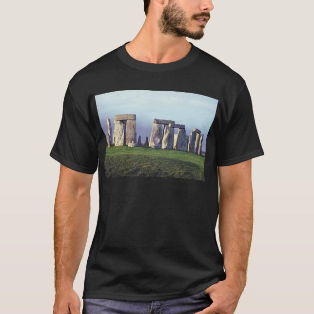 Stonehenge T Shirt (Framsida)