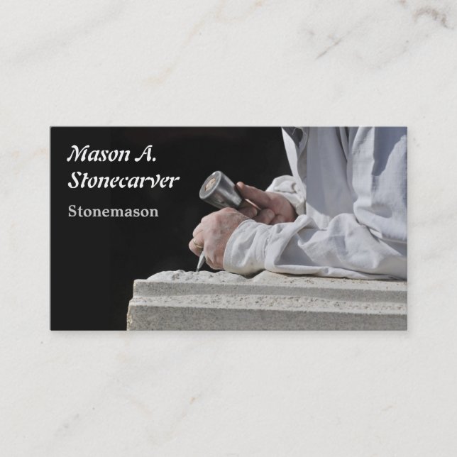 Stonemason som snider kvarteret av stenen visitkort (Framsida)
